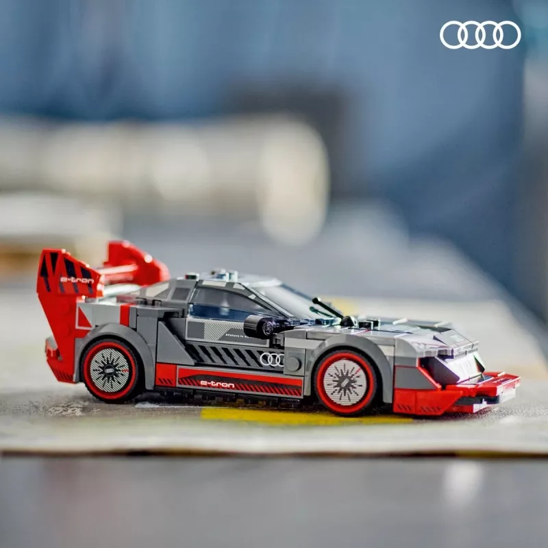 Lego Speed Champions 76921 Audi S1 E-Tron Quattro lenktyninio automobilio konstruktorius