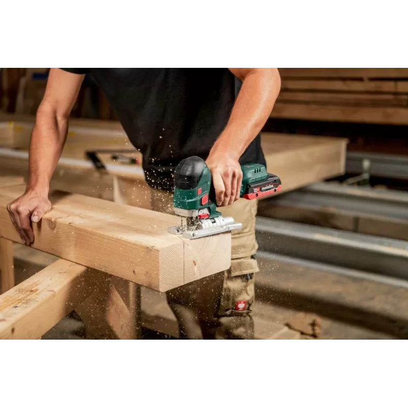 Siaurinis pjūklas Metabo STA 18 LTX 150 BL 3500 smūg./min 1,9 kg