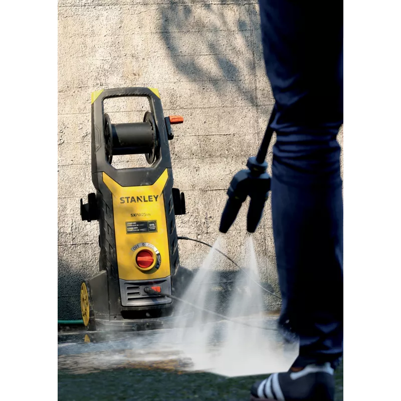 STANLEY SXPW25DTS-E Aukšto slėgio plovimo įrenginys (2500 W, 150 bar, 810 l/h) | 2500 W | 150 bar | 810 l/h