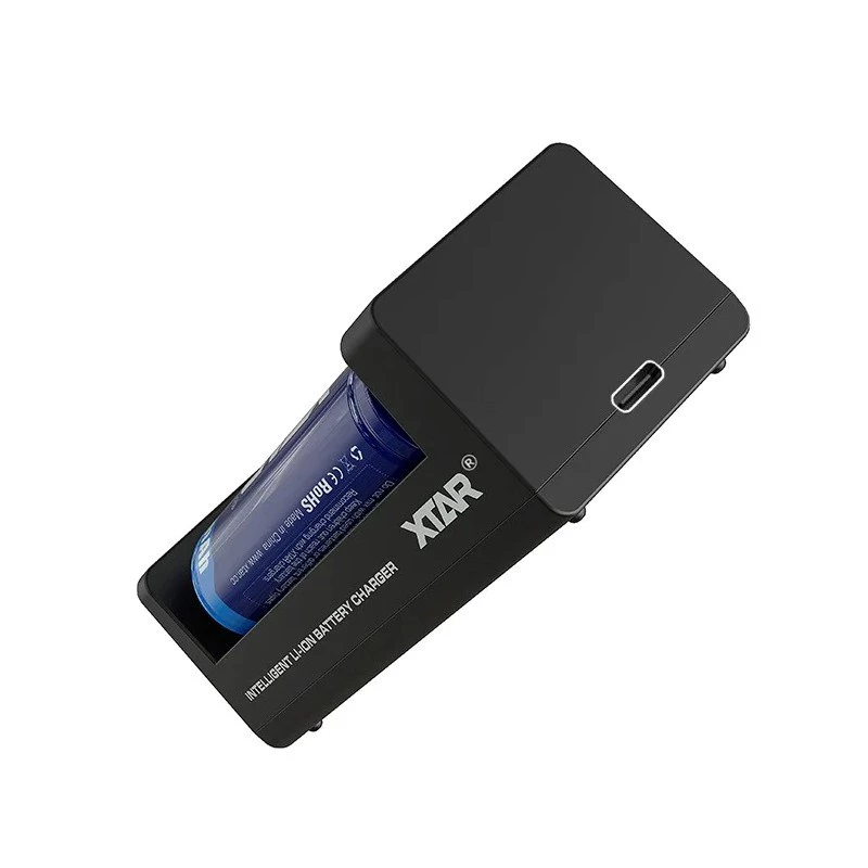 XTAR dviejų lizdų Li-ion baterijų įkroviklis 18650 elementams, USB-C įvestis, 2 lizdai, juodas, LED indikatoriai