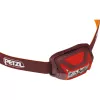 Galvos diržo žibintuvėlis Petzl Actik Core — LED, 100 lm, įmontuota 1250 mAh USB įkraunama baterija, IPX4, raudonas