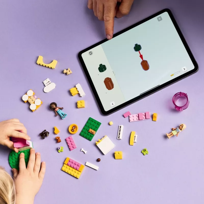 Konstruktorius LEGO Friends Šuniukų žaidimų aikštelės rinkinys 42665, 66 dalys, 2 minifigūrėlės, amžius 4+