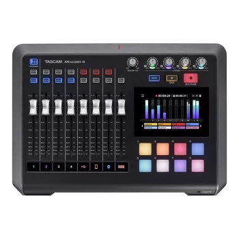 Tascam Mixcast 4 - maišytuvas, skirtas įrašinėti tinklalaides