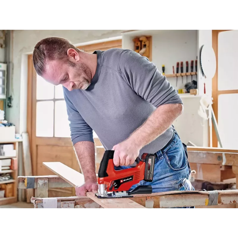 Einhell TC-JS 18/70 Li akumuliatorinis siaurapjūklis 2700 spm 2,12 kg