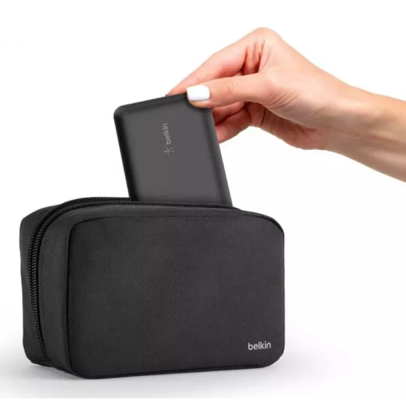Belkin BoostCharge - Powerbank + AC maitinimo šaltinis - 10000 mAh - PD - 3 išvesties prievadai (24 kontaktų USB-C, 2 x USB)