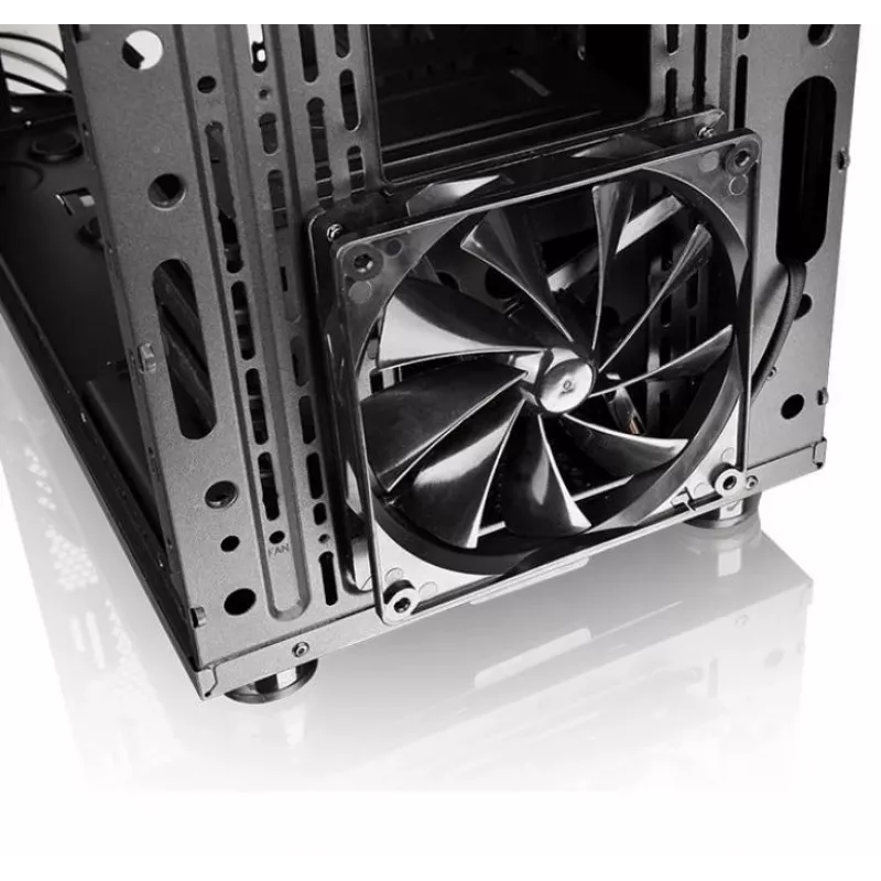 Thermaltake CA-1E3-00M1WN-03 gaminys, juodas