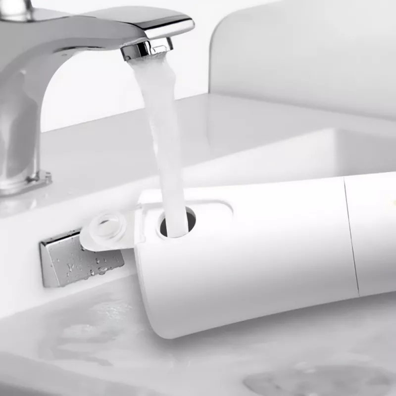 Burnos irigatorius MEDIA-TECH MT6528 su 600 ml vandens talpa ir 1 400 impulsų