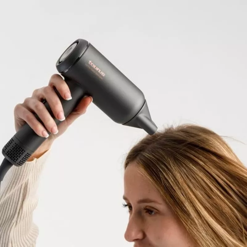 Taurus DIGITAL FORCE 2000 IONIC plaukų džiovintuvas 1800 W, juodas