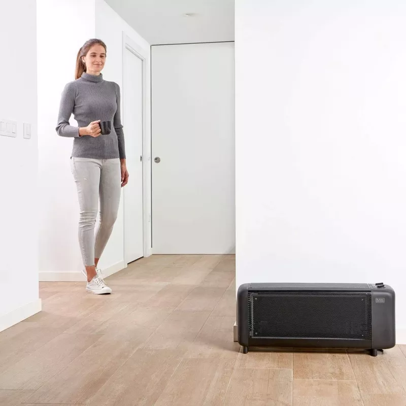 Mikroterminis šildytuvas Black+Decker BXMRA1500E