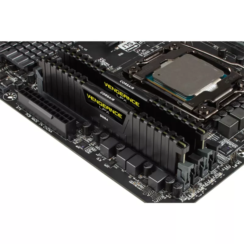 Corsair CMK32GX4M2Z3600C18 atminties modulis 32 GB: 2 x 16 GB