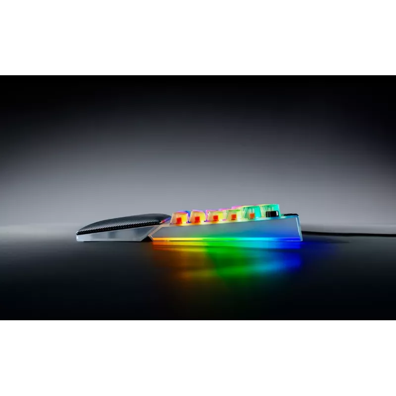 Razer RZ03-05003500-R3M1 tinklo įrenginys, baltas