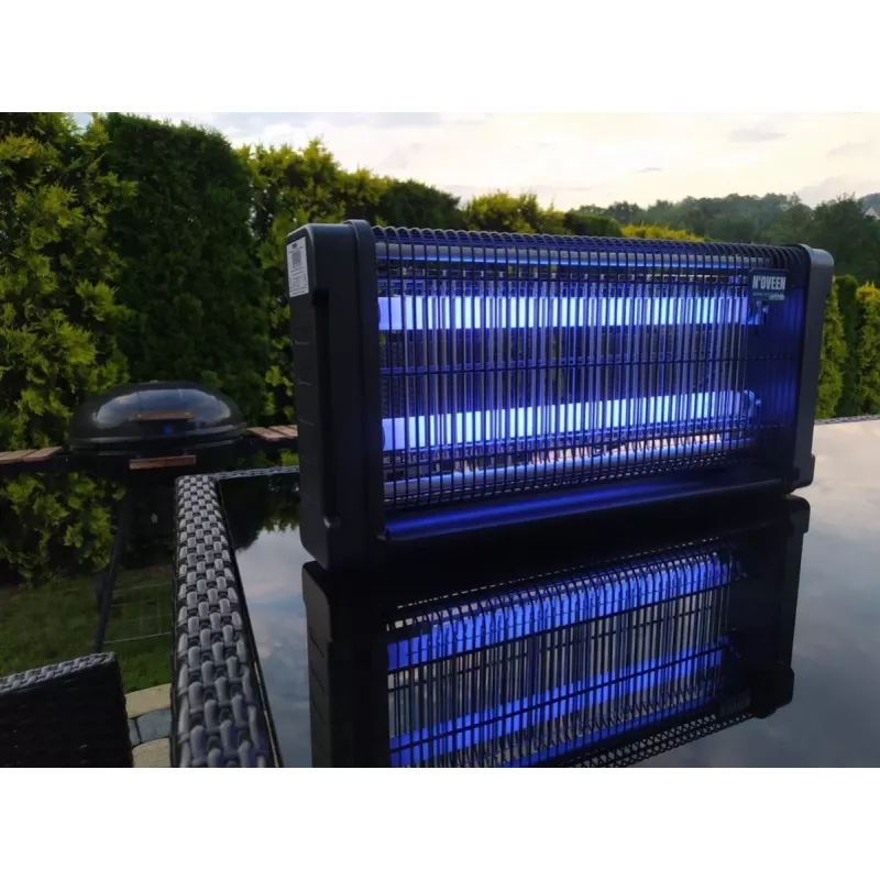 Insekticidinė lempa NOVEEN IKN30 juoda — UV šviesa, energiją taupanti, patalpų kenkėjų kontrolė
