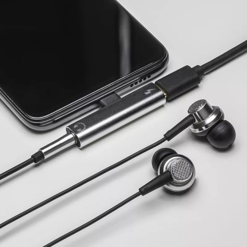 AKYGA AK-AD-71 Adapteris USB-C vyriškas į USB-C moterišką + 3,5 mm lizdas, DAC