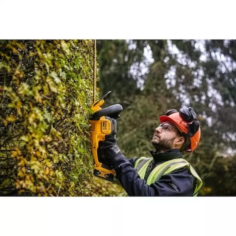 DEWALT GYVATVORIŲ ŽIRKLĖS 18V DCMHT563P1 550mm 1x5.0Ah