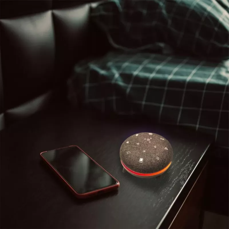 Nešiojamas garsiakalbis MANTA SPK03-GR Szumi-GO — žalias, Bluetooth, kūdikių miego garsai, laikmatis, RGB foninis apšvietimas, 12,5×7,5×12,5 cm