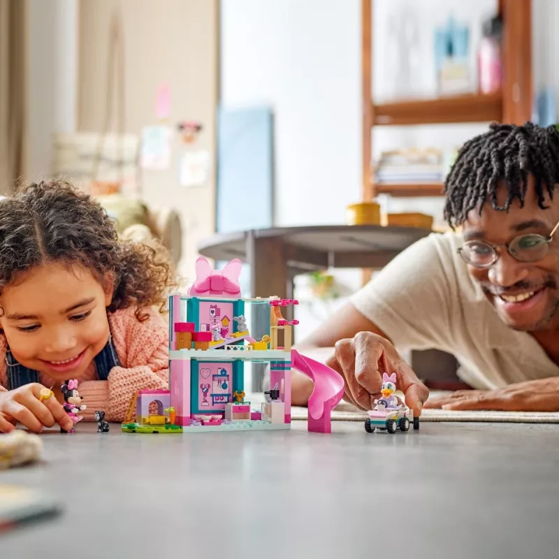 LEGO DISNEY 43274 Minės augintinių viešbutis