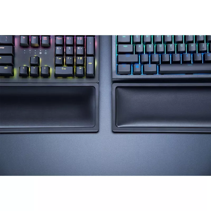 Wrist Rest Pro su aušinimo geliu, neslystančiomis guminėmis kojelėmis