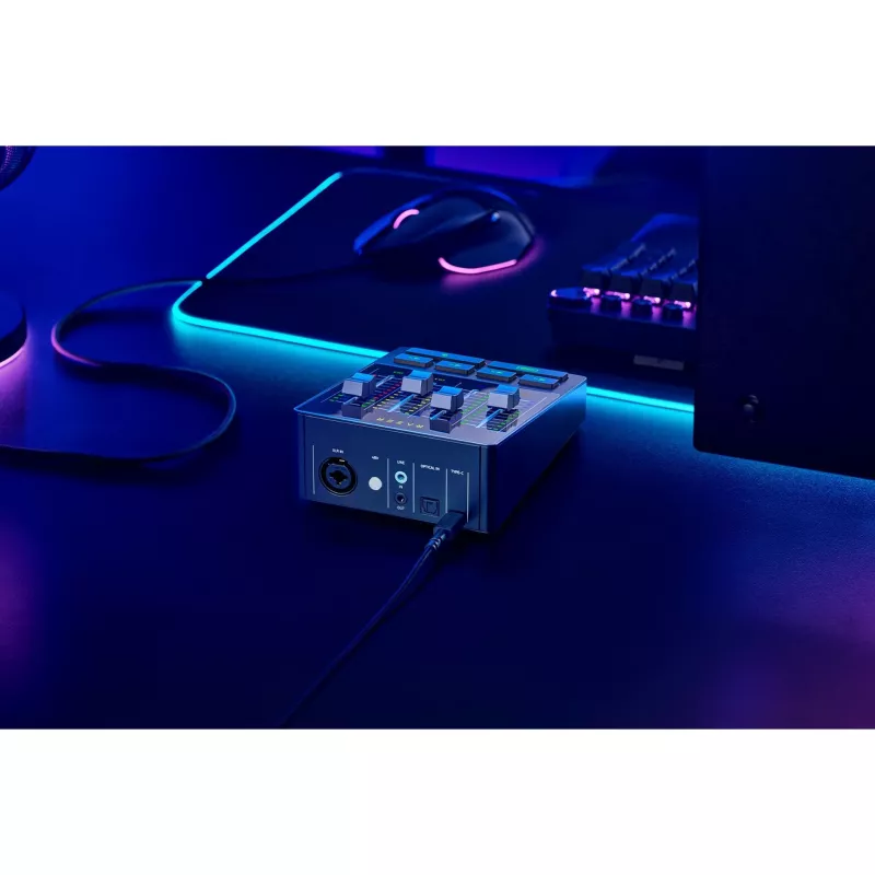 Razer skaitmeninis maišymo pultas 4 kanalų (RZ19-03860100-R3M1)