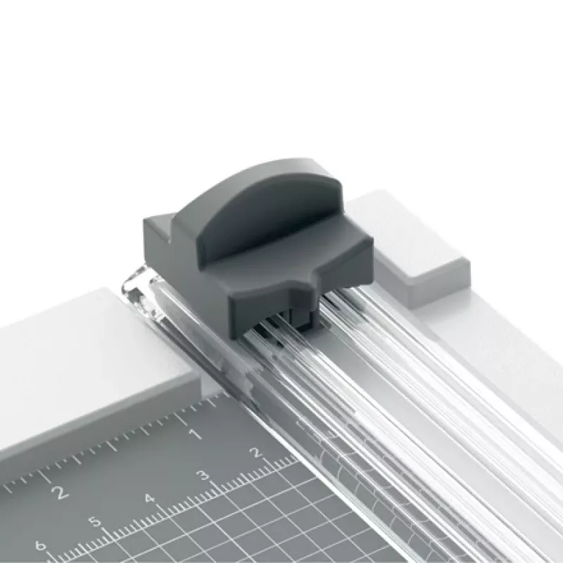 “Leitz” tikslaus kirpimo įrenginio peiliukas namams A4, 8 lapai, A4, plienas, pilkas, 28 mm, 30 mm