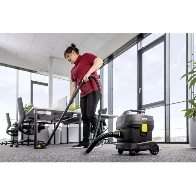 Dulkių siurblys | KARCHER | Įėjimo galia 850 W | Dulkių talpa 11 L | Statinės tipo siurblys | Valymo tipas Sausas | Dulkių talpykla Dulkių maišelis | Spalva Juoda | 1.527-222.0