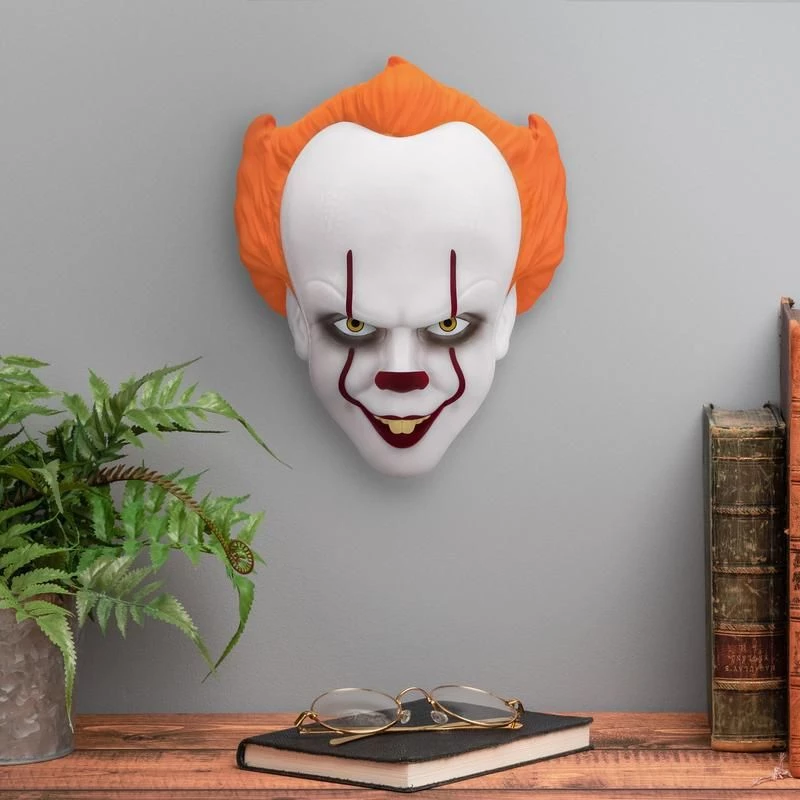 Stalinė lempa „Paladone Mask Light PP11207ITV2 Pennywise“ LED, teminė kaukės formos lempa