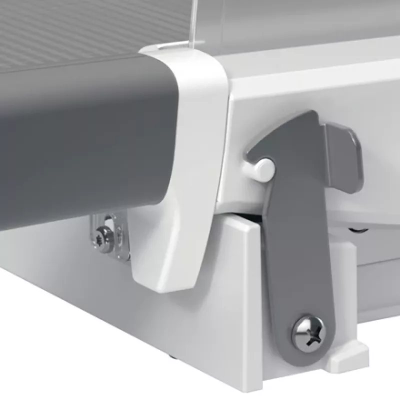 Leitz Precision Office popieriaus pjaustytuvas A4+, 15 lapų, rankinis spaustukas, nerūdijantis plienas, A4 Maxi, 80 g/m², stiklas