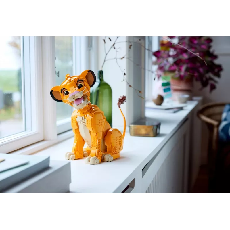 LEGO Disney Jaunasis Simba iš Liūto karaliaus kolekcinė gyvūno figūrėlė konstravimo rinkinys modelio rinkinys suaugusiems namų ar biuro dekorui nostalgiška dovanų idėja
