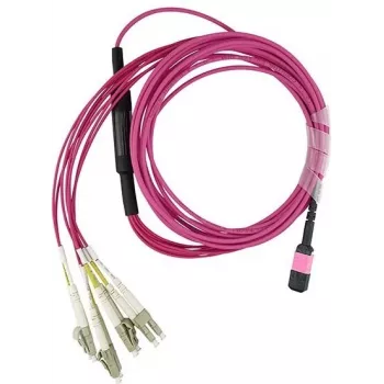 Tinklo kabelis BlueOptics FG-TRAN-QSFP-4SFP-5 MPO-4xLC daugiamodis OM4 komutacinis kabelis 5 metrai