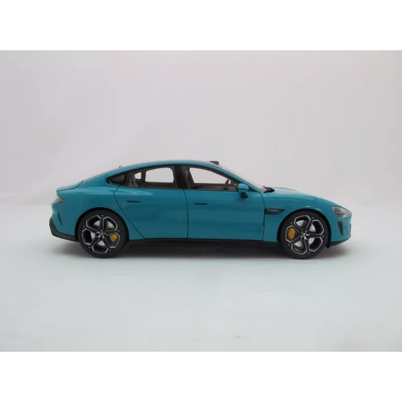 Lietas 1:18 mastelio automobilio modelis Xiaomi SU7 — iš anksto surinktas klasikinis automobilis, 278×108×81,5 mm