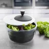 Salotų džiovintuvas GEFU Rotare su alkūniniu mechanizmu, talpa 3 L, plastikinis korpusas, juodas/baltas, galima plauti indaplovėje