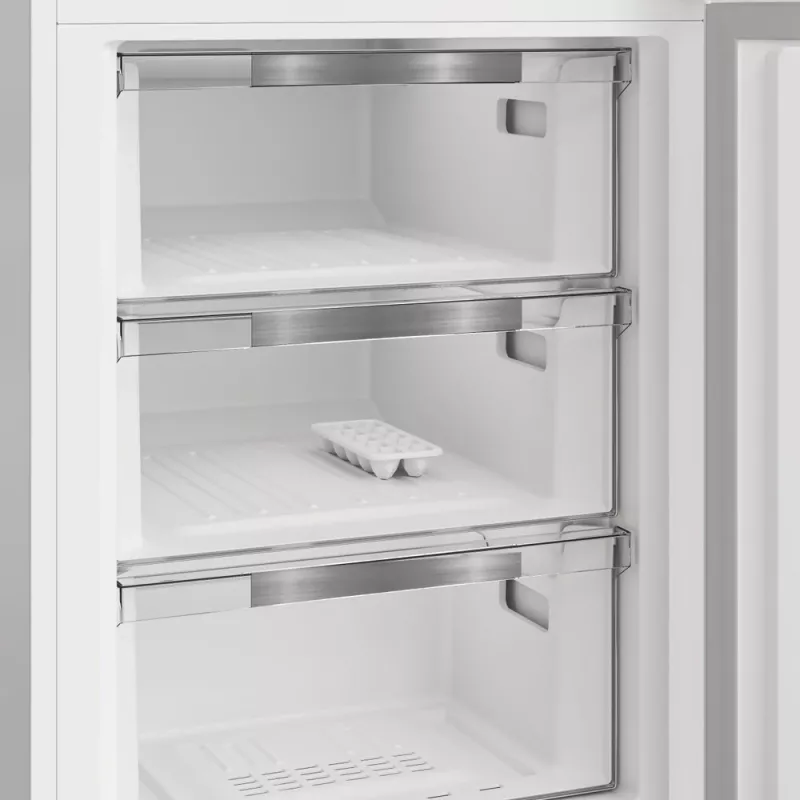 INDESIT Refrigerator | INKS 1401 S4E1 | Energy efficiency class E | Free standing | Combi | Height 202.5 cm | Fridge net capacity 266 L | Freezer net capacity 120 L | 38 dB | Silve