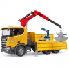 Žaislinis statybinis sunkvežimis BRUDER Scania Super 560R su kranu ir 2 padėklais