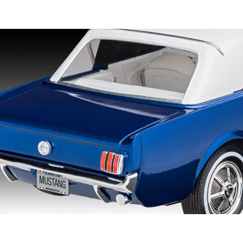 „Ford Mustang“ 60-mečio dovanų rinkinys 1/24