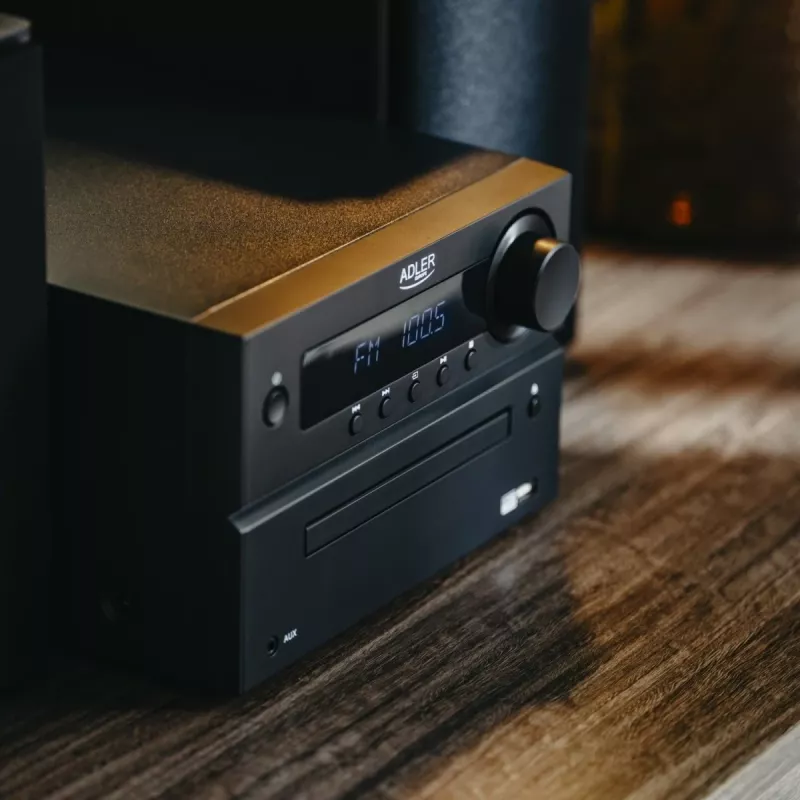 Mini Hi-Fi stereosistema Adler AD 1917 — Bluetooth V5.3, CD/USB/MP3, 2×25W RMS, FM imtuvas, 4 juostų ekvalaizeris, AUX, juoda