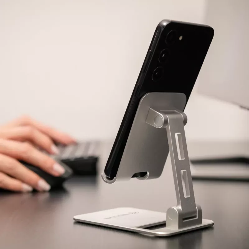 Stalinis telefono laikiklis Tellur TLL171271 — aliuminis, sidabrinė apdaila, reguliuojama atrama išmaniesiems telefonams ir mažoms planšetėms