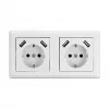 Sieninis lizdas DeLOCK 2 krypčių su 4 USB prievadais 2 x 2.8 A
