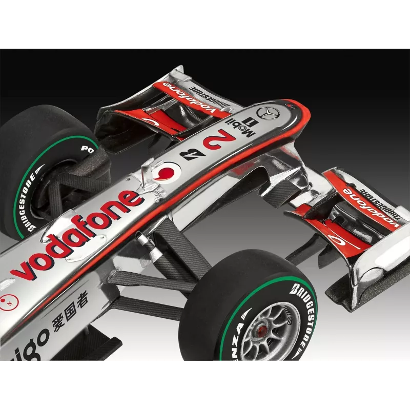 REVELL plastikinis modelis McLaren Mercedes MP4-25 Lewis Hamilton — 1:24 mastelio rinkinys