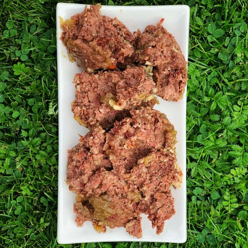 Šlapias šunų maistas OLLO Pure Beef and Green Tripe 400 g skardinė — suaugusiems, baltymai 14,5%, riebalai 11,9%, drėgmė 69%
