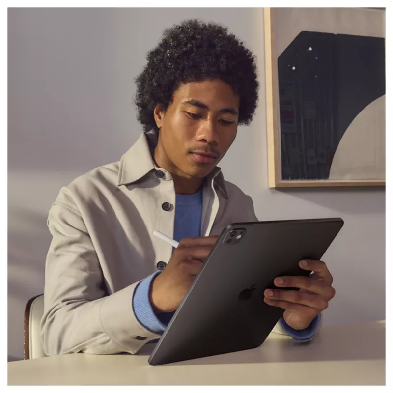 iPad Pro 11 M5, Space Juoda, 2TB, Wi-Fi + Cellular, standartinis stiklas