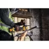 Grindų poliravimo / šlifavimo mašina DeWalt DCG409VST1-QW — 18 V, bešepetėlinis variklis, 6 Ah baterija, 1550 W, 125 mm diskas, iki 9000 aps./min.