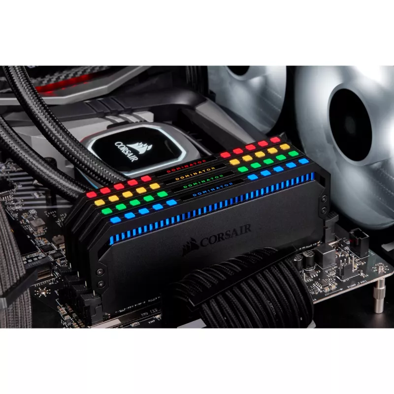 Atminties modulis Corsair Dominator Platinum RGB DDR4 16 GB 3200 MHz