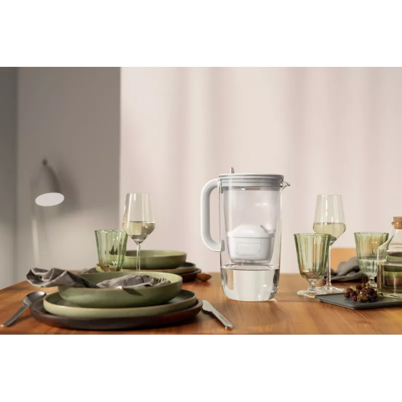 Vandens filtro ąsotis BRITA Glass+1 Maxtra Pro pilkas, 2,4 L bendras / 1,5 L filtruoto, Maxtra Pro PP filtras