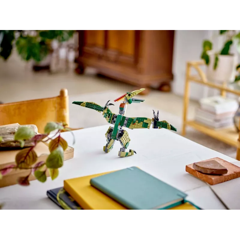 Konstruktorius LEGO Creator 3-in-1 T.Rex statomas modelio rinkinys, 626 vnt., 150 mm aukštis, amžius 9+