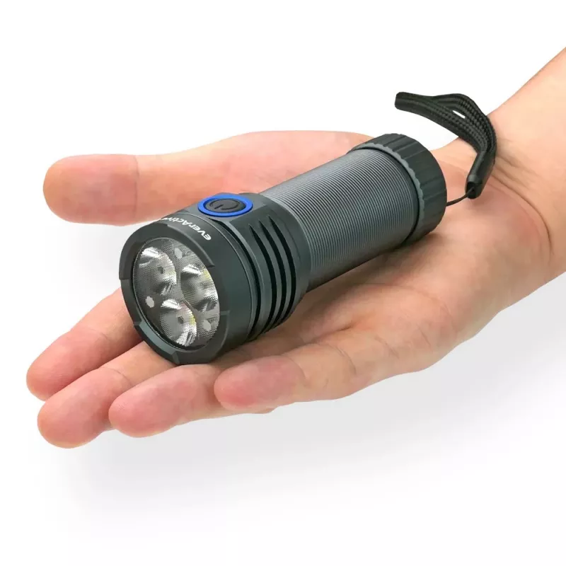 LED žibintuvėlis everActive LUMINATO R FL-3300R — 3300 liumenų, įkraunamas