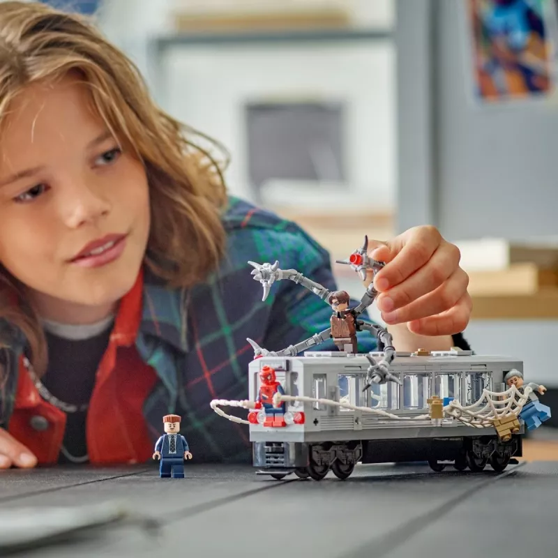 Konstruktorius LEGO Marvel Super Heroes 76321 Spider-Man Doc Ock Subway Showdown, 393 dalys, 4 minifigūrėlės, amžius 9+
