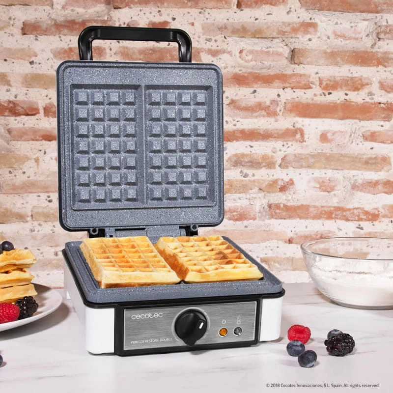 Vaflinė Cecotec Fun Gofrestone Double 1200 W pilka balta