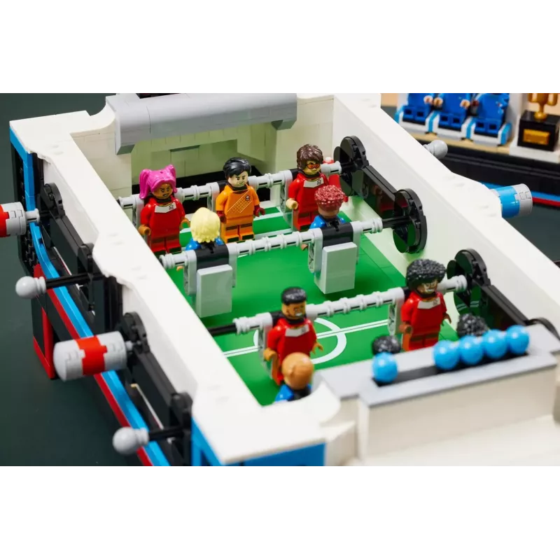 LEGO IDEAS 21337 Stalo futbolas
