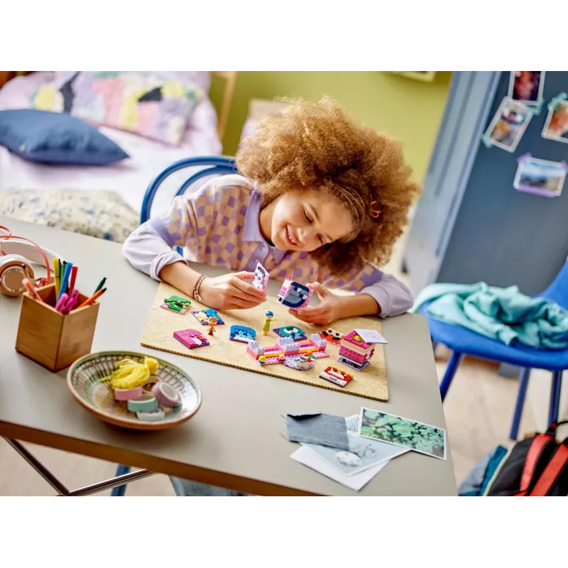 Statybinis žaislas „LEGO Disney Pixar Inside Out 2“ nuotaikos kubelių rinkinys 43248