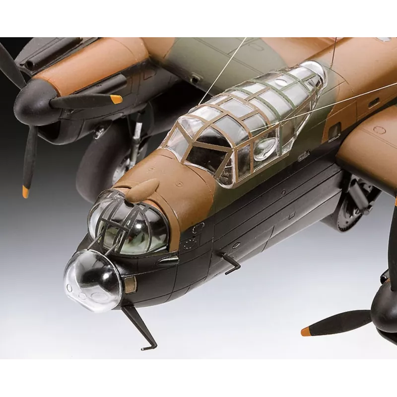 Revell Lancaster B. Iii Dambusters (04295) 1:72 mastelio lėktuvo plastikinis modelio rinkinys