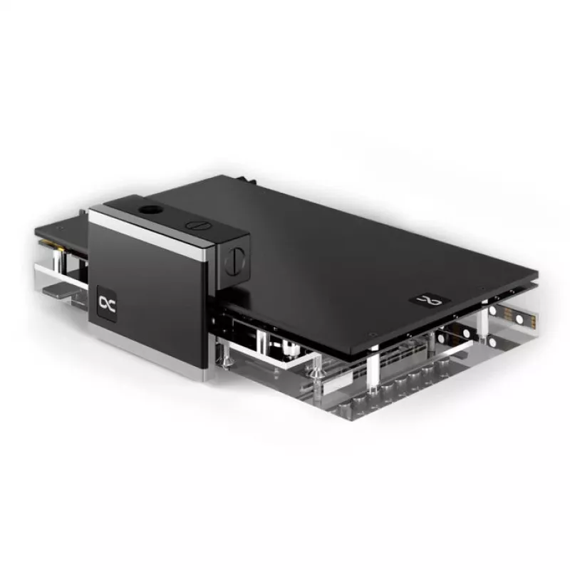 Vandens aušinimo terminalas Alphacool Eisblock Aurora 180° (modelis 13763) — suderinamas su RGB, 180° kampuotas terminalas